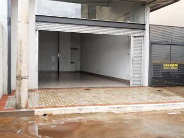 Galpão de Frente à Caixa